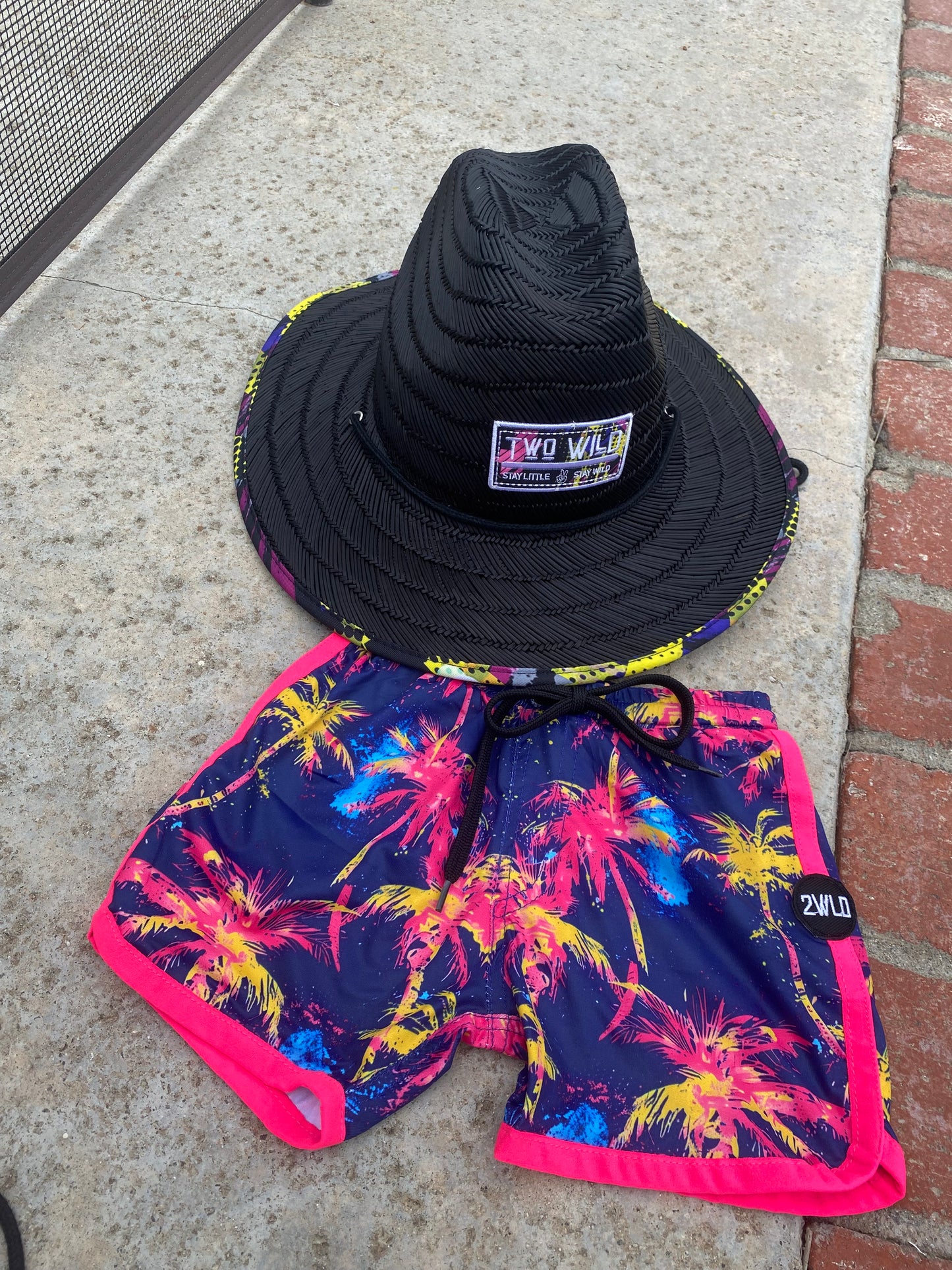 Neon palm swim trunk